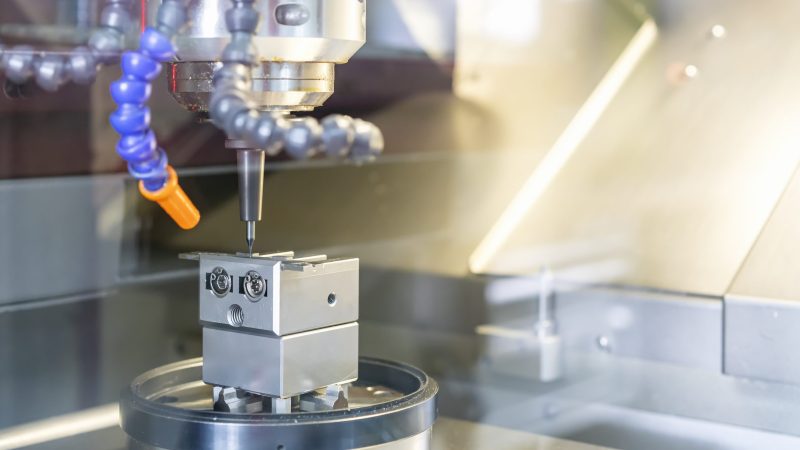 EDM wire cutting machine